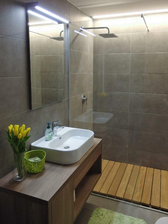 Apartments Vita ครานสกา โกรา ภายนอก รูปภาพ